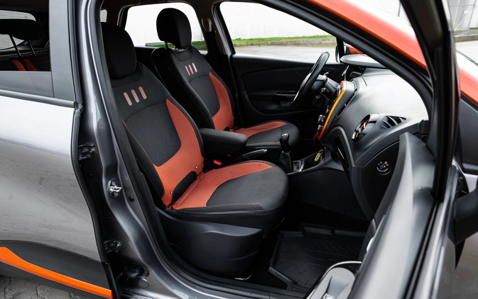 Renault Captur cena 34900 przebieg: 123000, rok produkcji 2013 z Radom małe 667